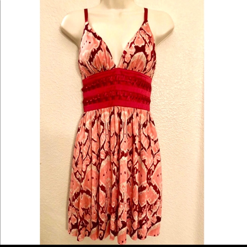 NWOT 100% Silk Marciano lined dress. SZ XS